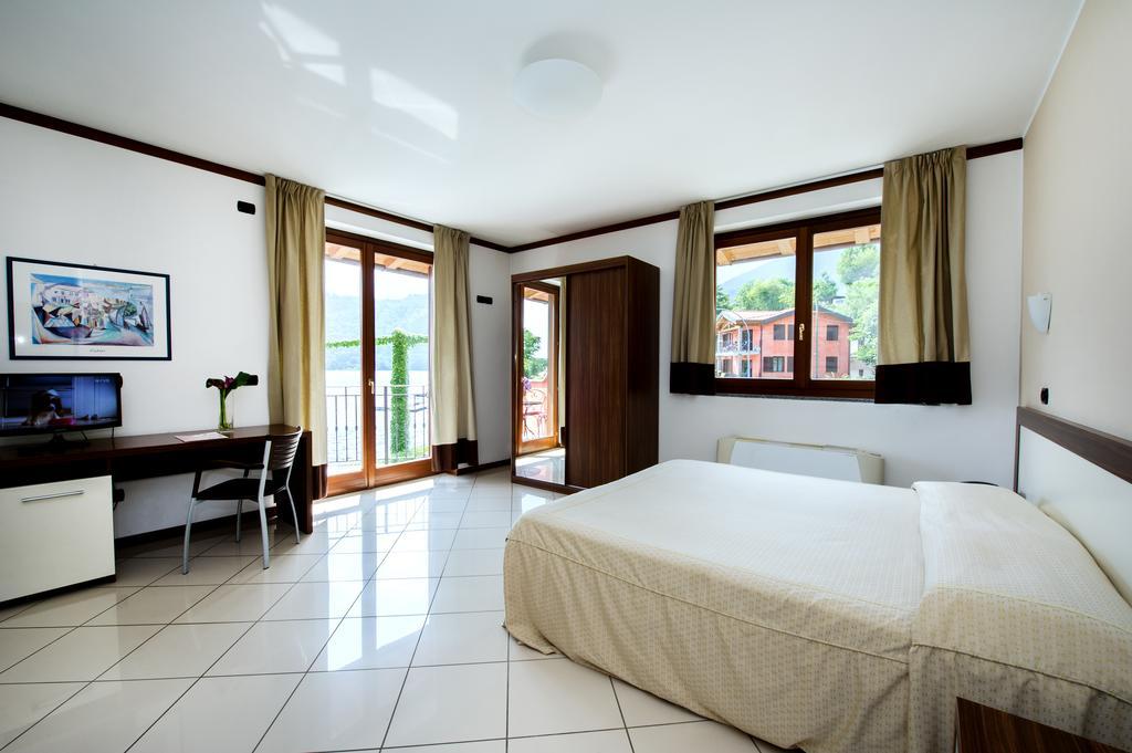 Hotel & Residence La Sibilla Cusiana Петенаско Екстериор снимка
