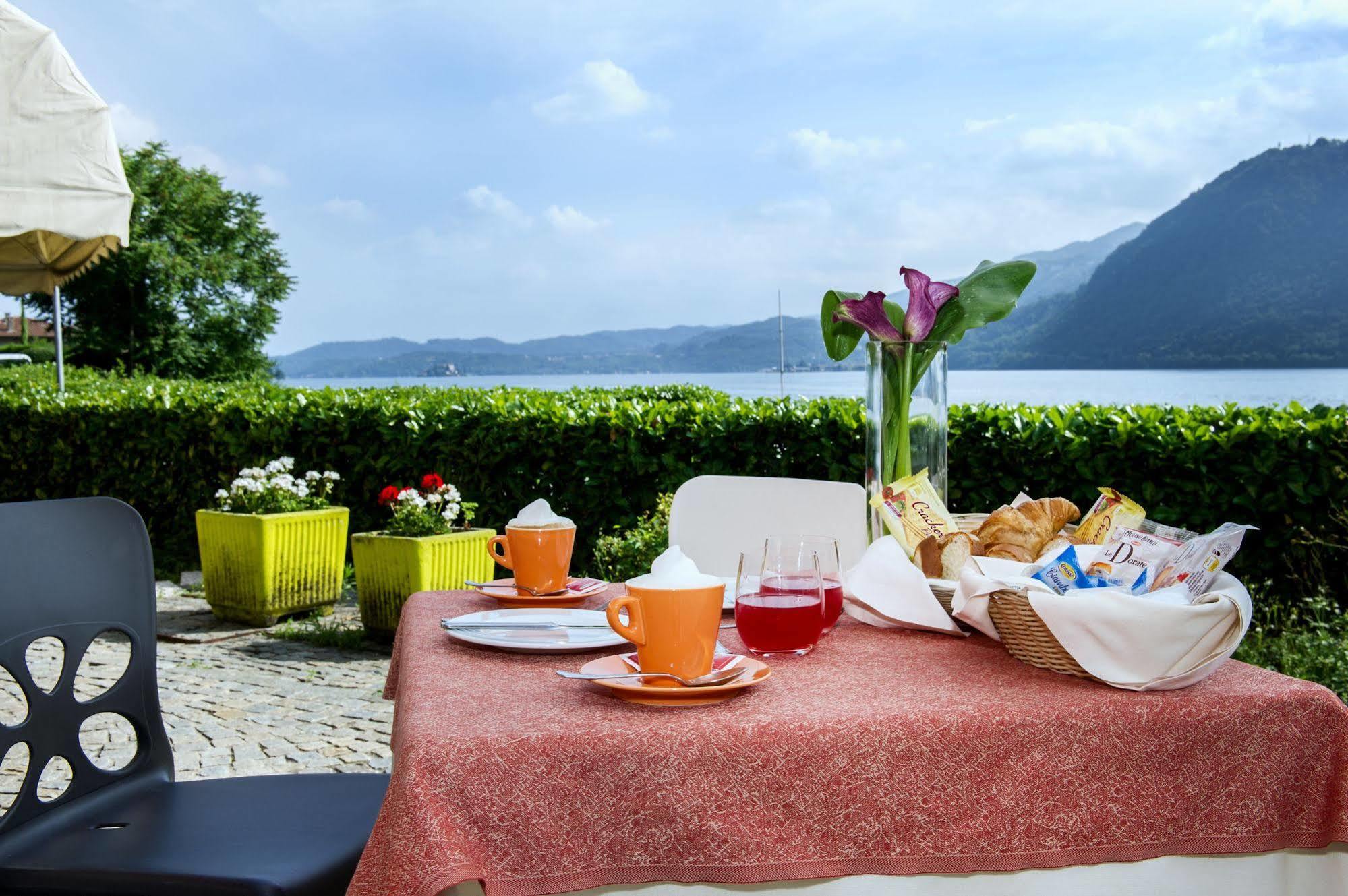 Hotel & Residence La Sibilla Cusiana Петенаско Екстериор снимка